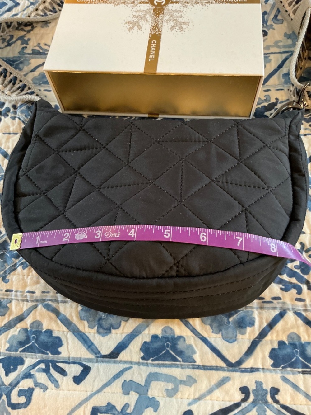 Travelon Boho Cresent Crossbody - Picture 6 of 14